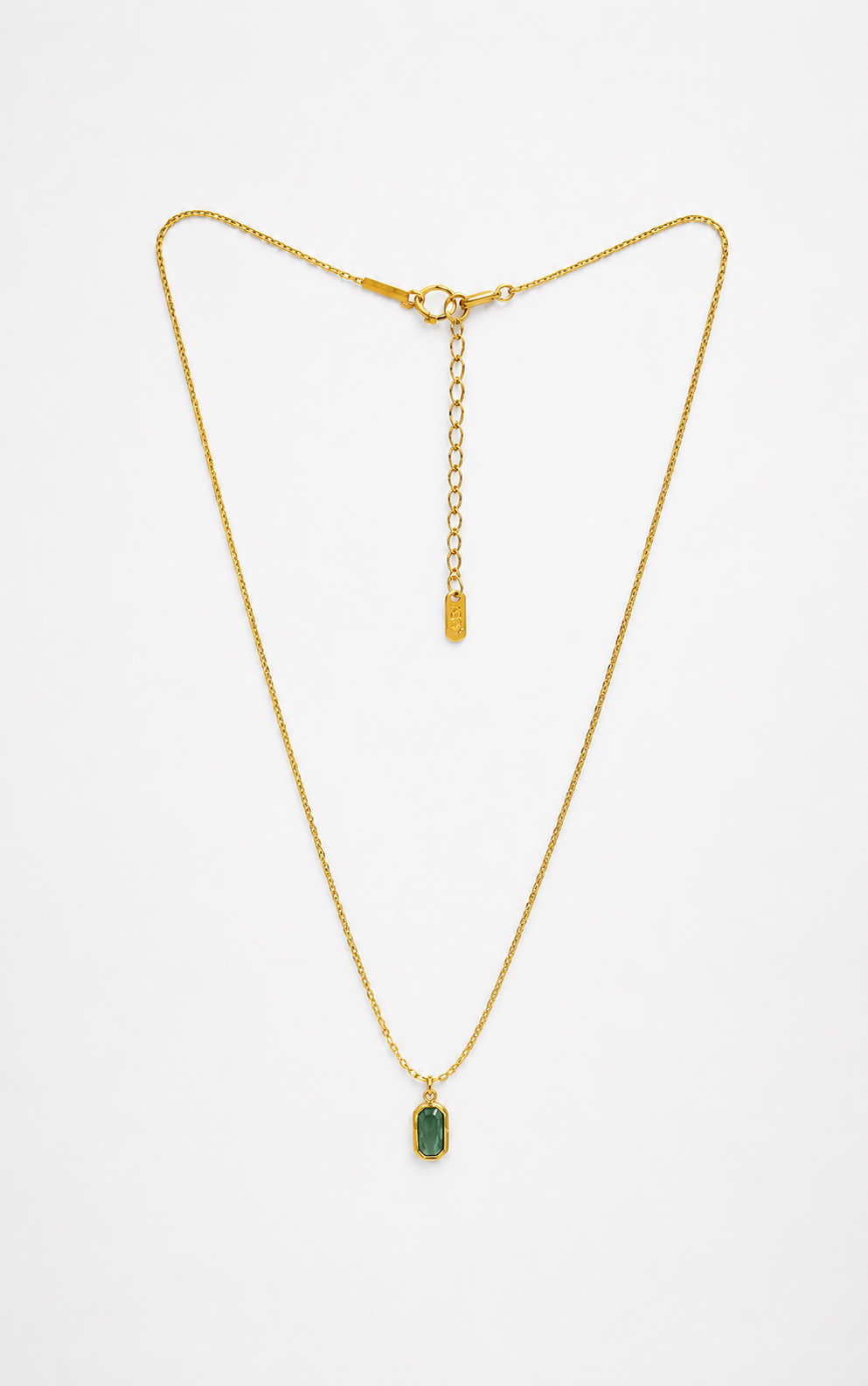 Green Natural Stone Pendant Necklace